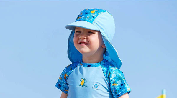 Solhatter med nakkeskygge